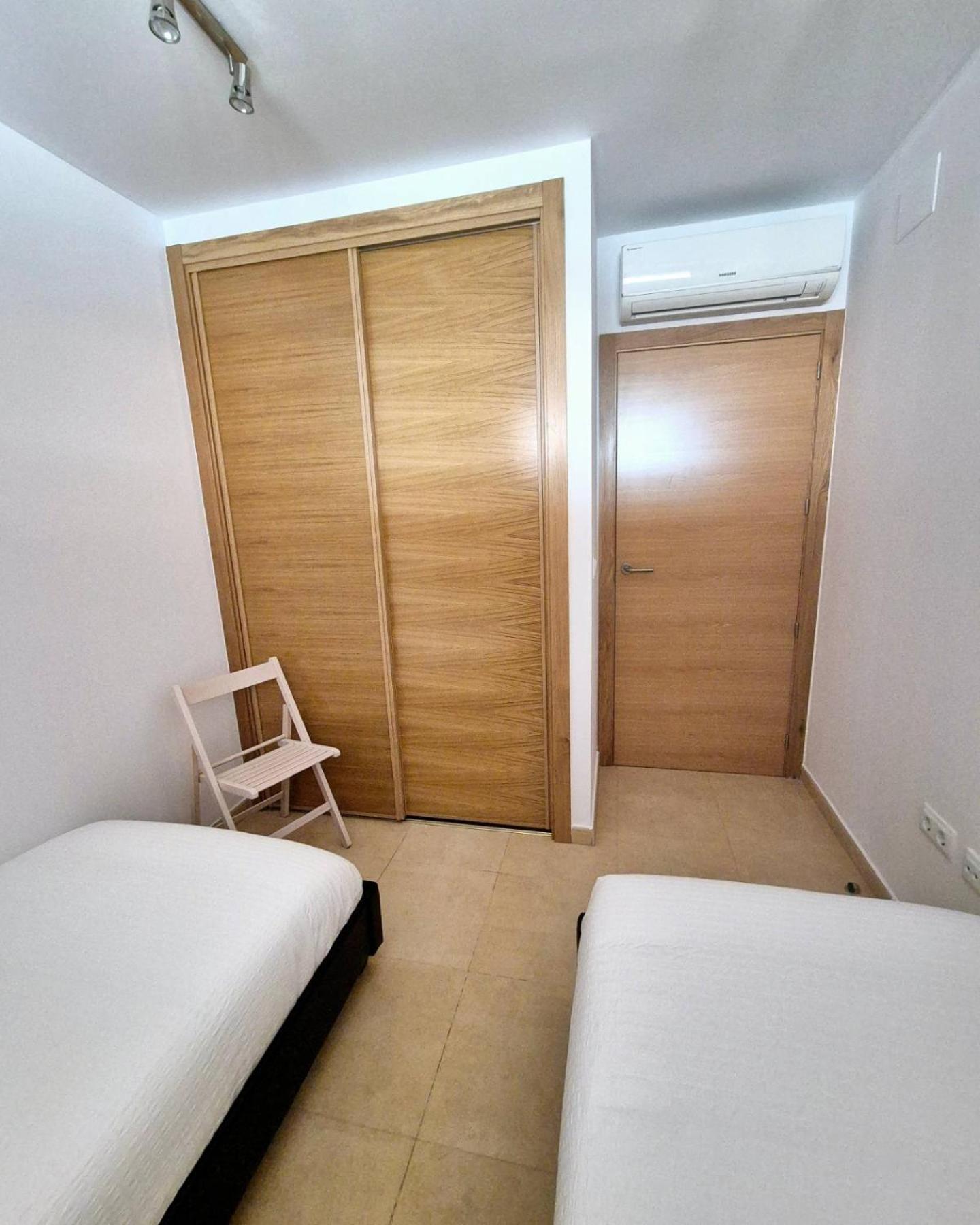 Apartment Thistle 2.0b Murcia